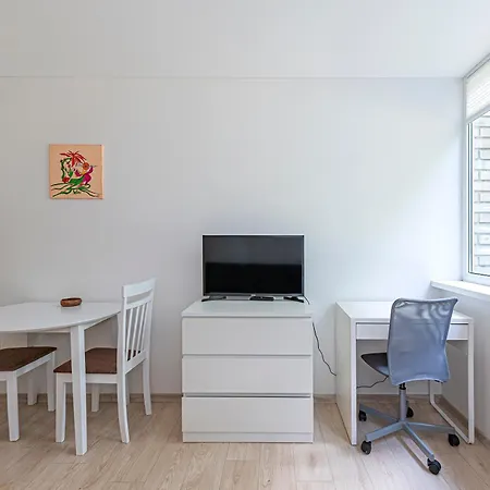 Apartment Partizanu #6 By Polo